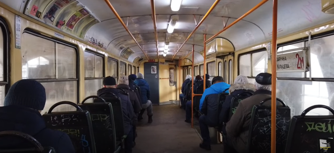 Неймовірний факт, який мало хто знає. Ось де в Україні дозволений лівосторонній рух